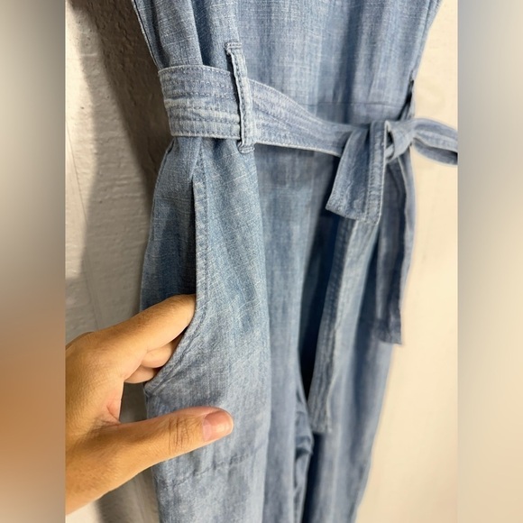 Vince Camuto embroidered denim jumpsuit flutter sleeve size M - Picture 7 of 16